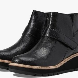 NEW...Eileen Fisher Cargo Black Embossed Leather Wedge Booties ...Size 9.5